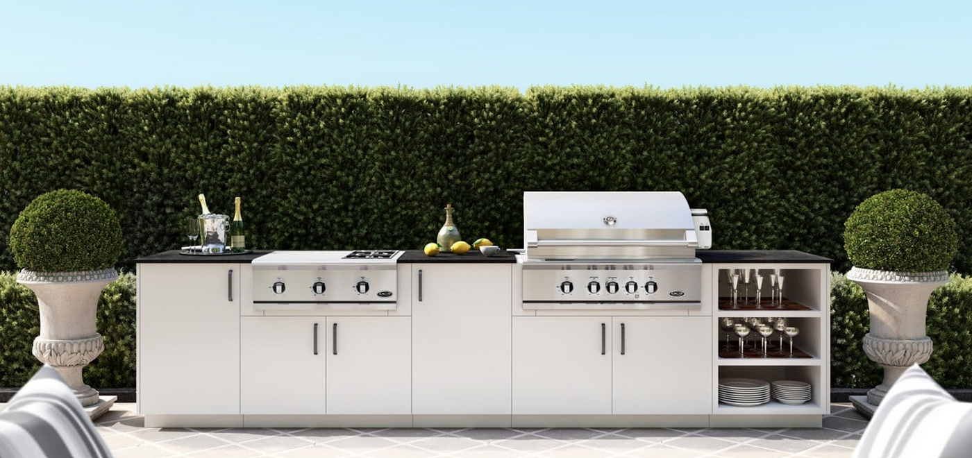 Kerrisdale Lumber Outdoor Kitchens featuring Urban Bonfire and best grill selection in Vancouver