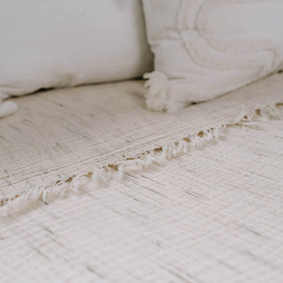 Crinkle Bed Cover - Natural W/Grey Slub