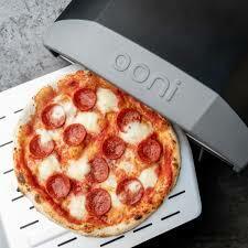 Ooni Koda Liquid Propane Gas Powered Pizza Oven (for pizzas up to 12")